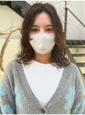 ミディアム　ヒッピーパーマ　レイヤーカット　前髪なし