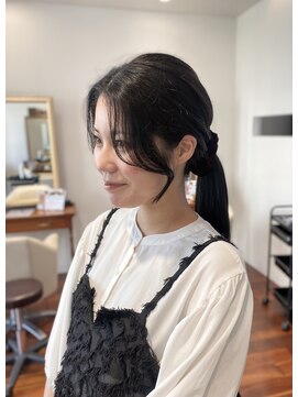 ビーハイブ 一番町店 アヴェダ(BEHIVE) 【上品】なポニーテール