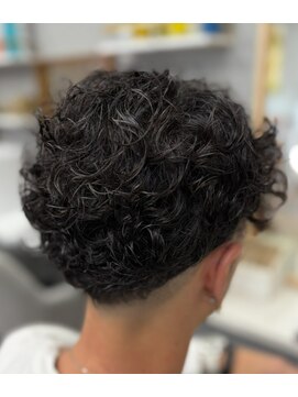 ケイ美容室 エフォートレス・スパイラルショート