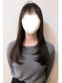 レイヤーカット×透明感グレージュ