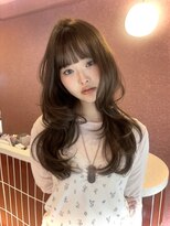 ボタン コロン 表参道 原宿(VOTAN COLON)&nbsp;オリーブベージュで、透明感♪."