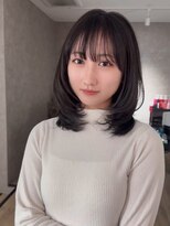 エトワ 中央店(etoi)&nbsp;大分ハッシュカット胸上鎖骨下ミディアムレイヤースタイルかるめ