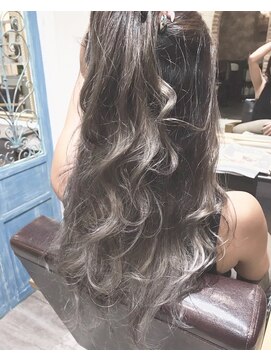 シレーナ ヘアーリゾート(Sirena Hair Resort) Sirena Hair Risort ロングスタイル