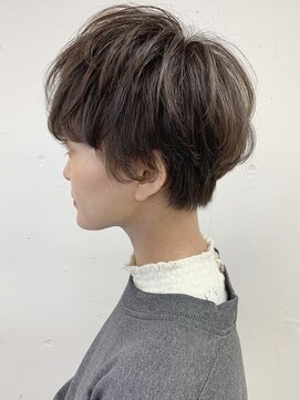 リヴ オオサカ(LIV OSAKA) 【 LIV OSAKA 】3Dカラー_くびれショート