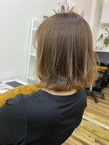 グリーン(green)&nbsp;ナチュラルグラデーションのふんわり外ハネボブ　bymisaki