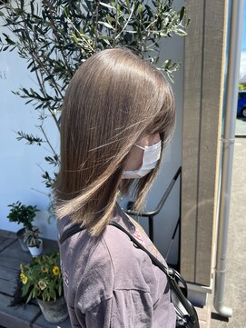 ハレニ 袋井旭町店(HALE Ni) milk tea beige