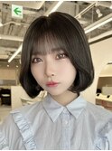 内巻きと外巻きを合わせた韓国風ボブ
