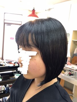 香芝美容室 前下がりボブ