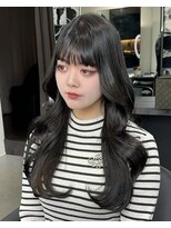 ワン バイ ジエクト(One by The Ect)&nbsp;レイヤーロング似合わせカットフルバングパープルブラック