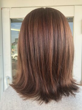 ショコラ(CHOCOLAT) 外はねボブ