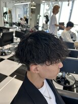 オーシャントーキョー(OCEAN TOKYO)&nbsp;メンズパーマツイスパ波巻きスパイラルマッシュセンターパート