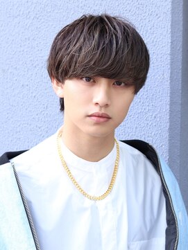 ネイビー(NAVY) 透明感グレージュ ブリーチカラー ナチュラル束感マッシュ