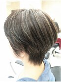 白髪ぼかしハイライト 明るい白髪染め ショート