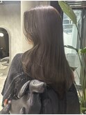ツヤ髪オリーブベージュ×ロングレイヤーカット