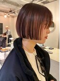 デザインカラーコントラストハイライト切りっぱなしボブ