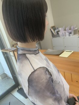 リリィ(LILY)の写真/骨格・髪質・クセを見極め、似合わせショートをご提案！どの角度からも美フォルムな理想のショートヘアに♪