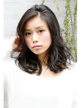 エミル 国分寺(emile) 伸ばしかけかきあげ前髪の小顔ミディ【国分寺】