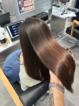 キング 梅田店(K!ng) 縮毛矯正髪質改善ハイライトレイヤーカット梅田美容室エクステ