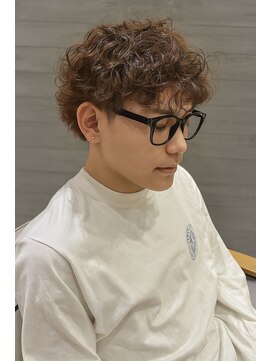 オルカ(ORCA) シャドウパーマ/スパイラルパーマ/新宿/丸山