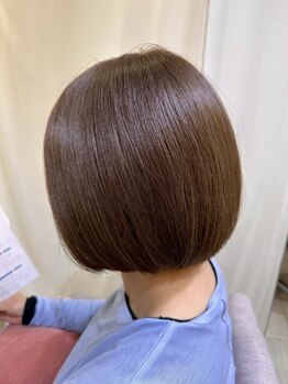 アミュー(amiu)の写真/白髪や癖などの増えてくる悩みを解決して美容室に来るのが楽しみになる癒しの丁寧なサロン♪