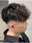 仙台スペインカール海外スタイル刈り上げメッシュスキンフェード