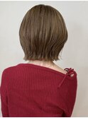 襟足すっきり×表面レイヤーの今っぽ甘かわベージュボブヘア
