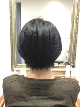 ヘアー グリーン(hair green) 30代40代50代/ハンサムショート/黒髪ショート