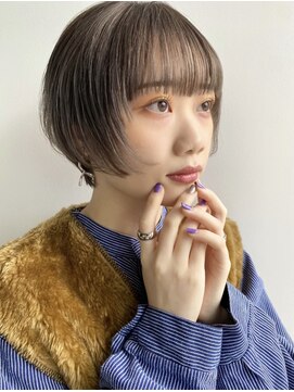 カルマ(KARMA) 顔まわりレイヤー×丸みショート