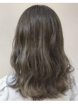 グッデイ ヘアー(GOOD DAY HAIR) 【GOOD DAY HAIR】《セミディ:シアーグレージュ:波ウェーブ》