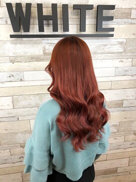 アンダーバーホワイト 高槻店(_WHITE) 【ブリーチあり】透明感チェリーレッド