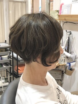 ドゥ スタイル 三国ヶ丘店(Duex Style) 【爽やか夏色】グレイカラー×ブリーチハイライト×カラーON