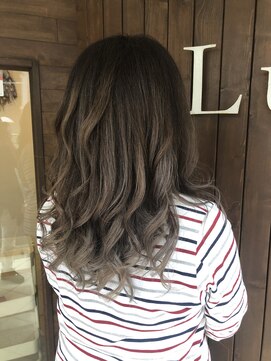 ルクス ヘア パートナー(Luxe HAIR PARTNER) バレイヤージュカラー