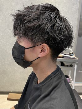 【メンズカット+クイックSPA\3900】駅近だからお仕事帰りも通いやすい◎ON/OFFキマる好印象ヘアに！