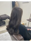 アッシュグレージュ