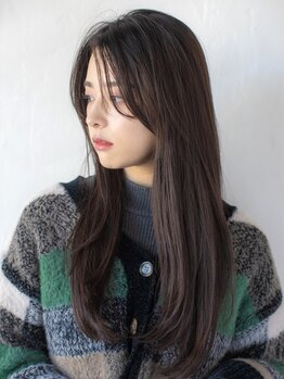 美容室クローバー 新小岩店(clover)の写真/★自然で柔らかいストレートスタイルは、ついお出かけしたくなる嬉しい仕上がり♪〔新小岩/新小岩駅〕
