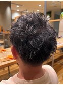 毎日のスタイリングを楽に！メンズパーマ！