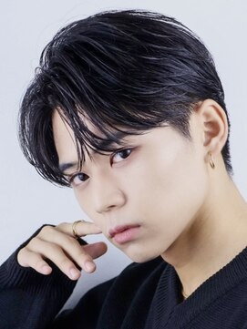 オーシャントーキョー 原宿(OCEAN TOKYO) 社会人メンズニュアンスセンターパートフェザーパーマ