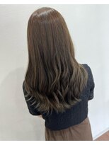 ヘアアンドメイク リヴィア(Rivia)&nbsp;グレイベージュ