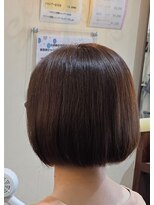 ルシードスタイルウィンズ(LUCIDO STYLE WINS)&nbsp;明るめベージュ、秋のショートボブ