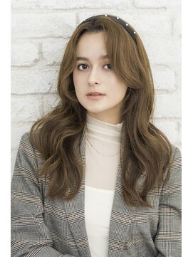 プライズ 表参道原宿店(prize) ブリーチなしオリーブブラウンカラーレイヤーカットくびれ巻き