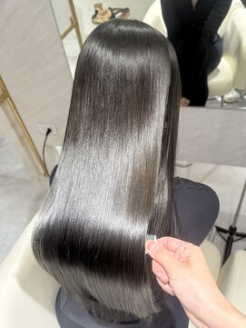 【miyon】韓国レイヤーカット×暗髪カラー×髪質改善