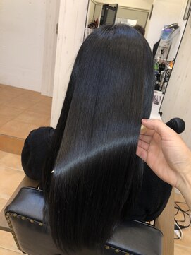 アコンプリッシュ 代官山 恵比寿(accomplish) プラチナミネコラ