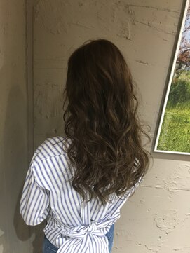 ビーヘアサロン(Beee hair salon) 【渋谷Beeehair/山森伴利】A/W NewStyle