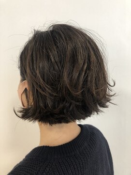 リッシュグランデ(riche GRANDE by CHANDEUR) 大人ショートボブ