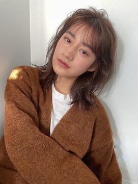 ルーム(Loom.) 【Loom./明治神宮前/原宿/表参道】ボブルフ