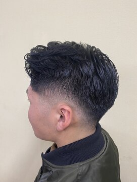 トラッド(TRAD) ロースキンフェード