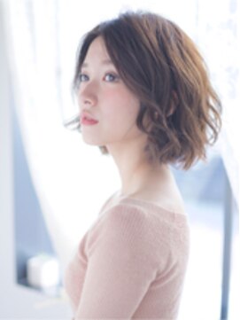 オジコロジ(ojiko.roji) ☆月曜営業☆ojiko.大人可愛いゆるふわくせ毛風ボブ