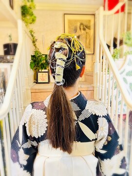 美容室 ティンカーベル 大学生(袴)