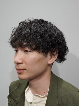 グランツ(Glanz) 波巻きプードルパーマ