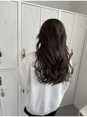 オリーブグレージュ